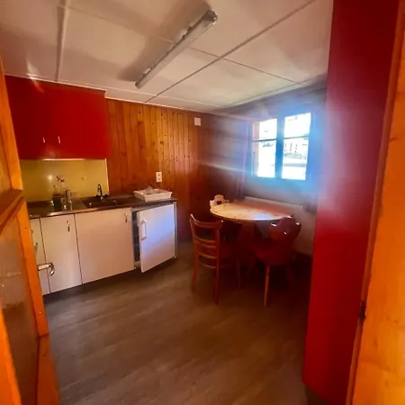 Im Kraeuterhaus 알비넨